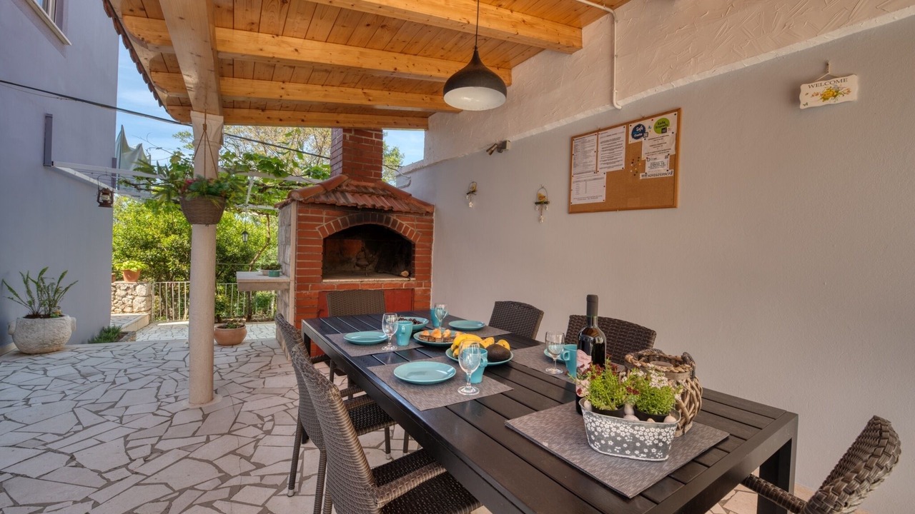Photo of Outdoor in Lovorno