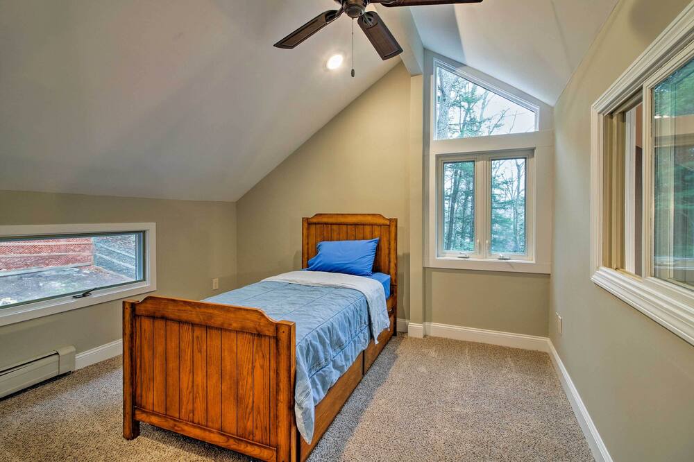 Photo of Others in Georges Mills