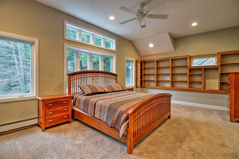 Photo of Bedroom in Georges Mills