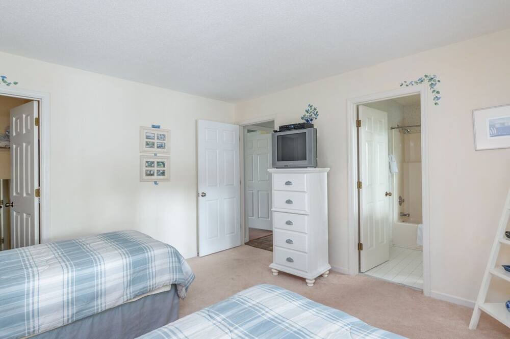 Photo of Bedroom in Dataw Island