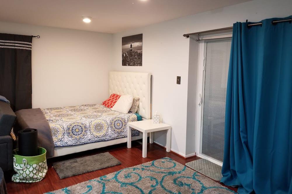 Photo of Others in Columbia