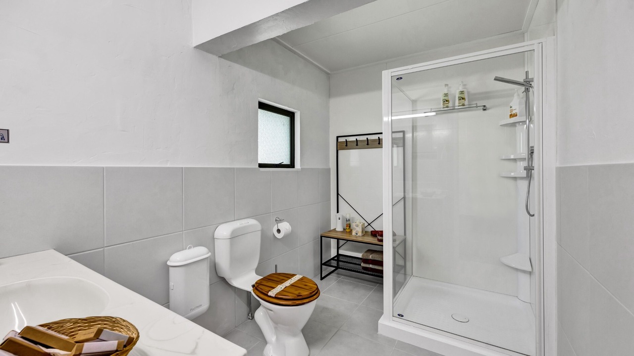 Photo of Bathroom in Te Popo