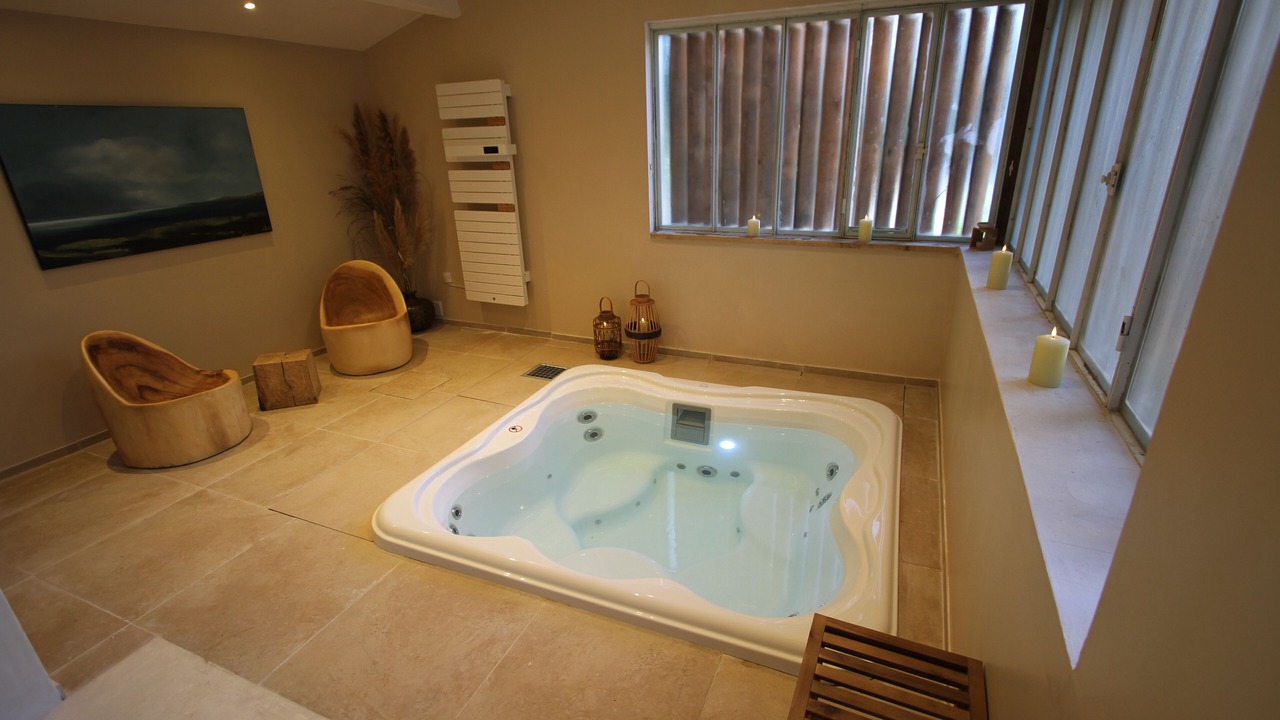 Photo of Others in Le Rosais-La Flourie