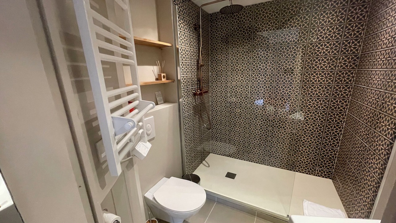 Photo of Bathroom in Le Rosais-La Flourie