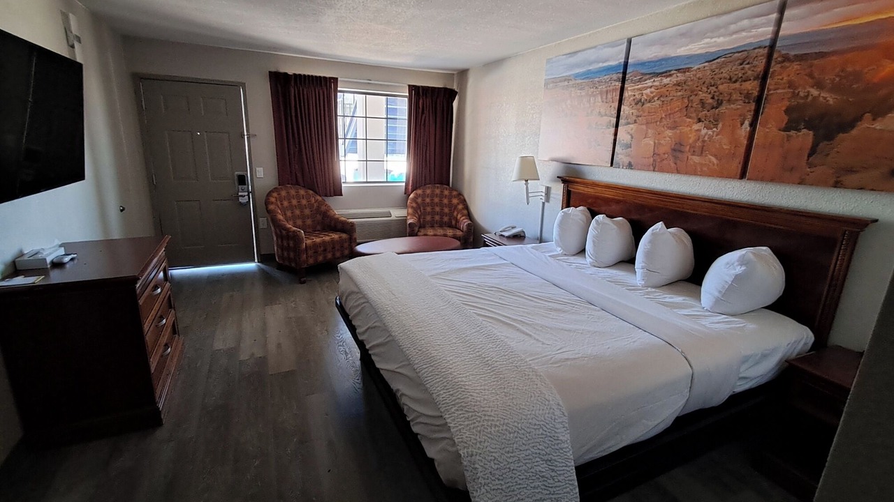 Photo of Bedroom in Safford