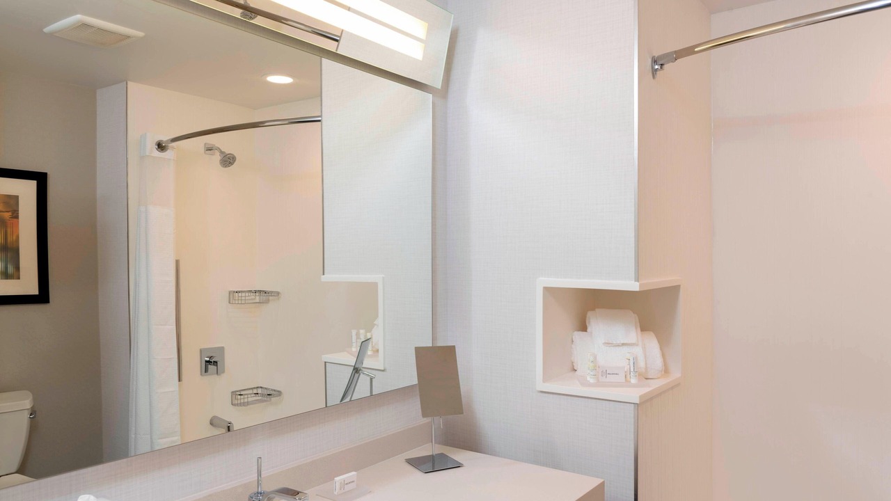 Photo of Bathroom in Elyria