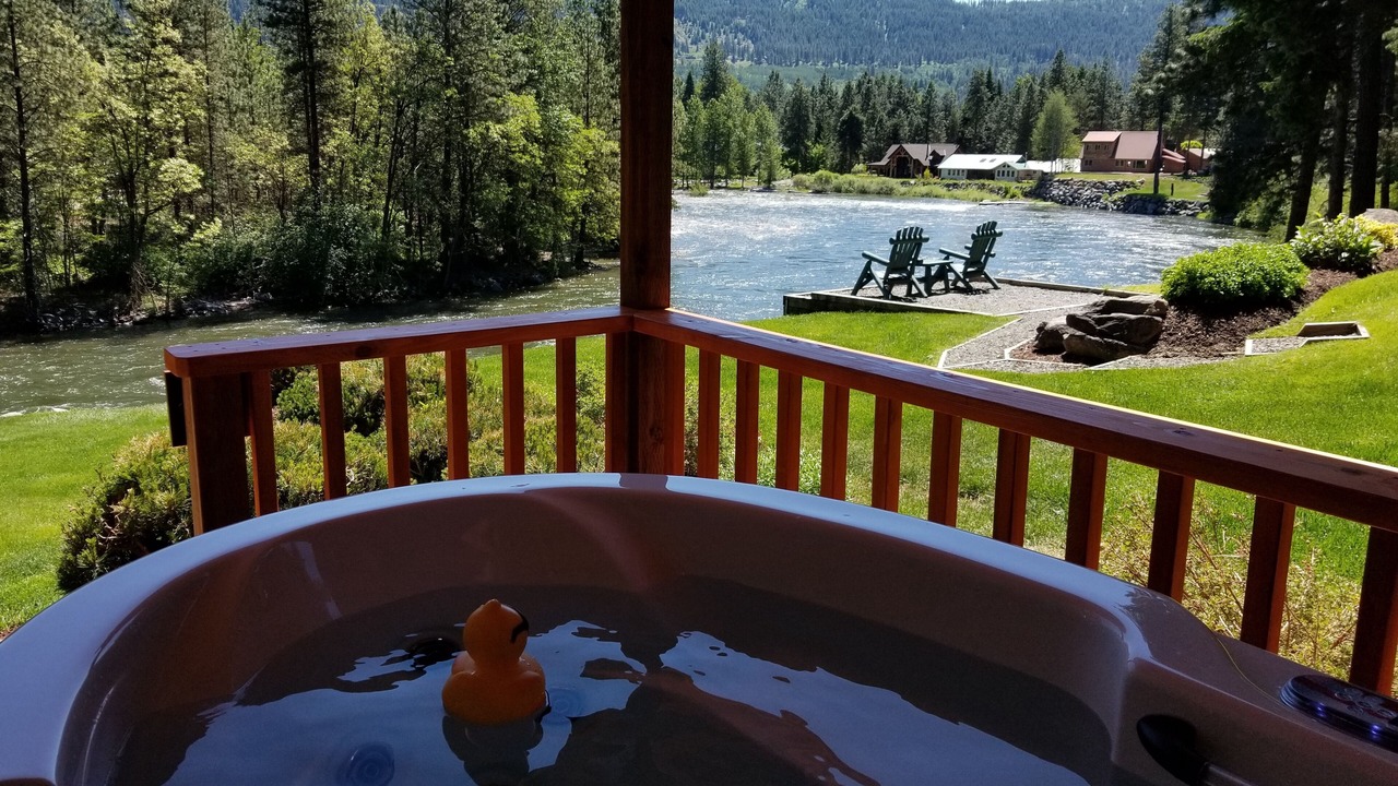 Photo of Bedroom in Leavenworth
