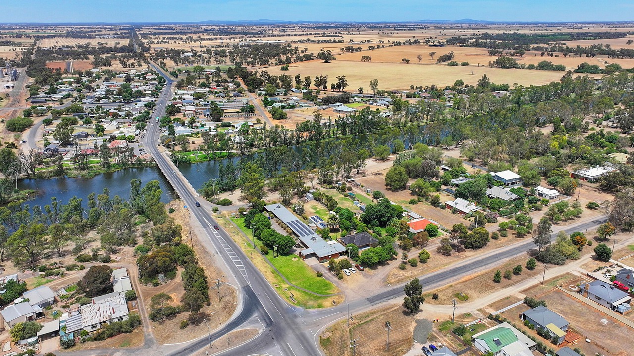 Photo of Outdoor in Bridgewater on Loddon