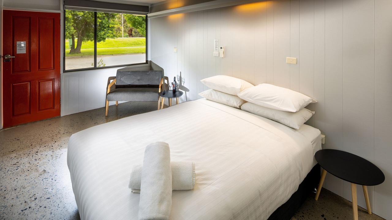 Photo of Others in Bridgewater on Loddon