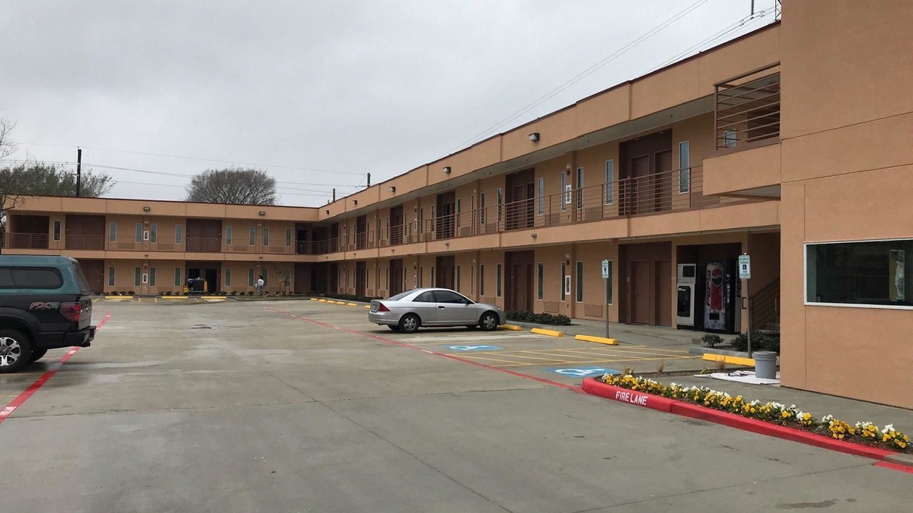 Photo of Outdoor in Clodine