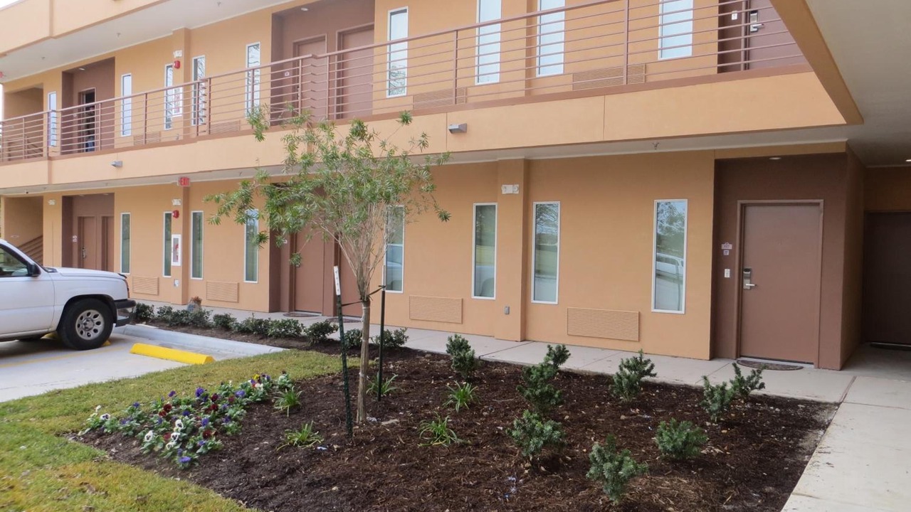 Photo of Outdoor in Clodine