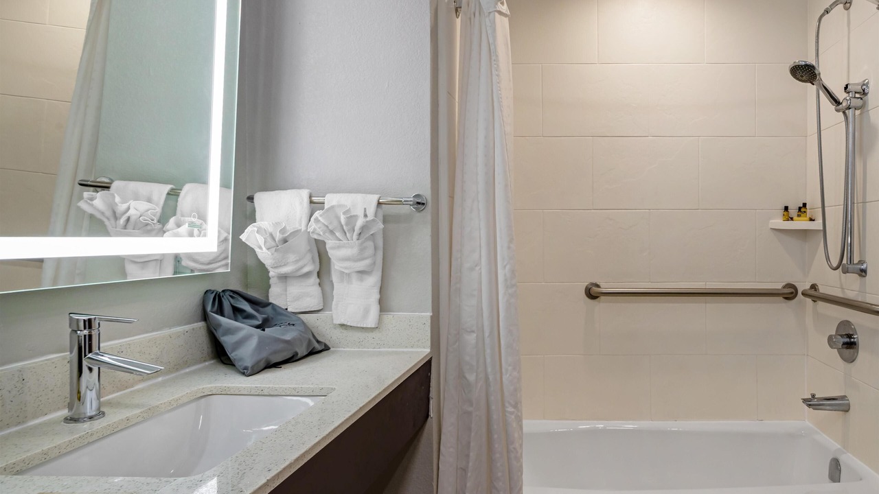 Photo of Bathroom in Bay City