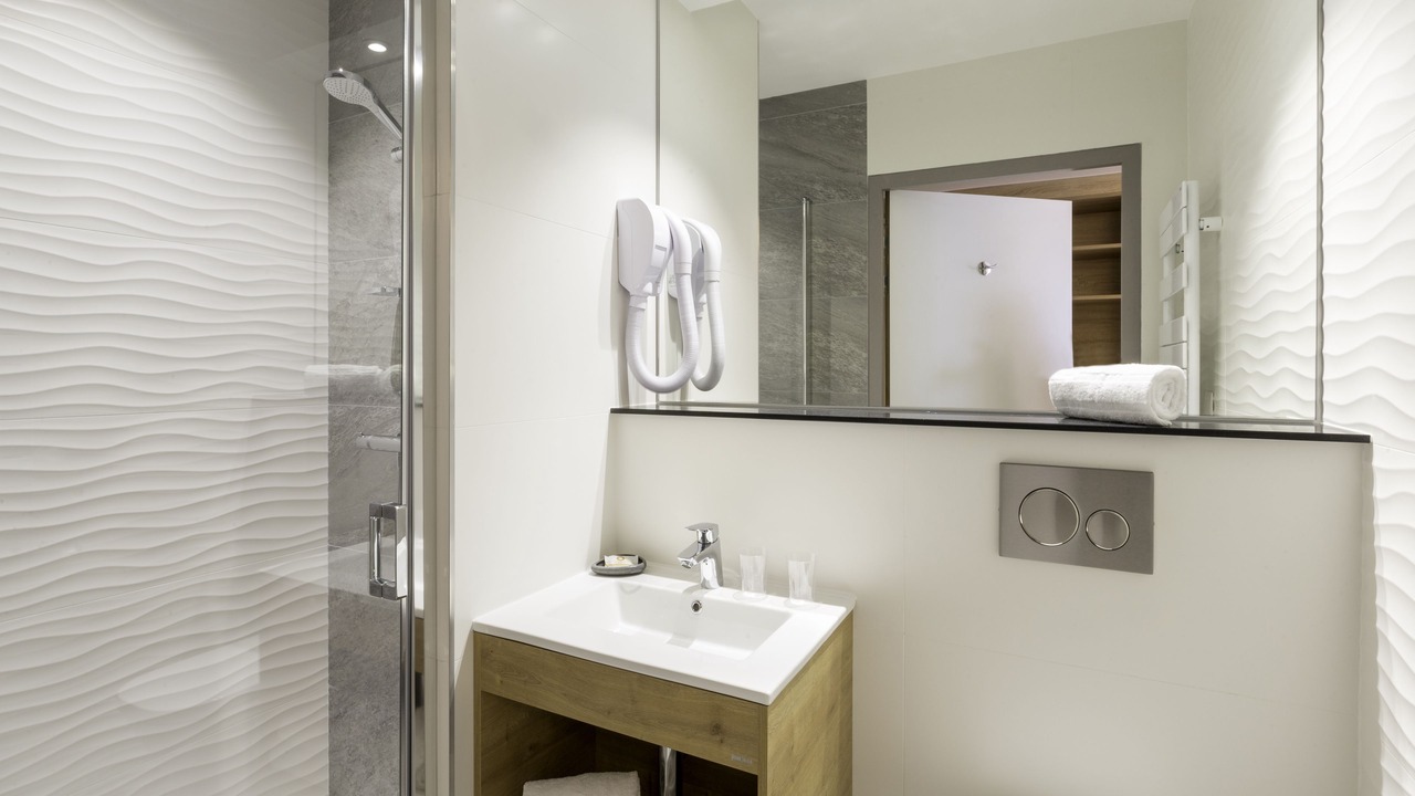 Photo of Bathroom in Rang-du-Fliers