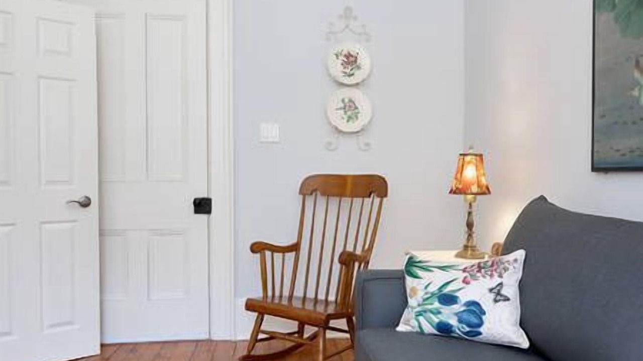 Photo of Bedroom in Glen Williams