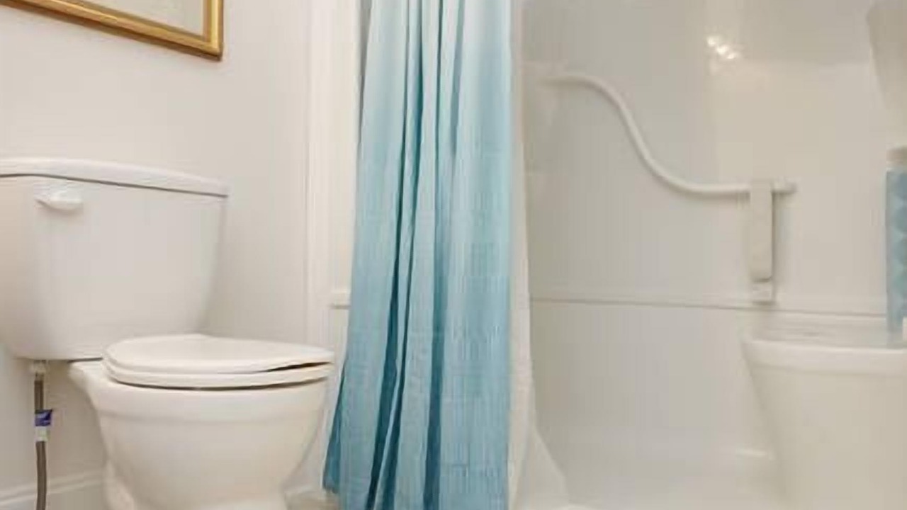 Photo of Bathroom in Glen Williams