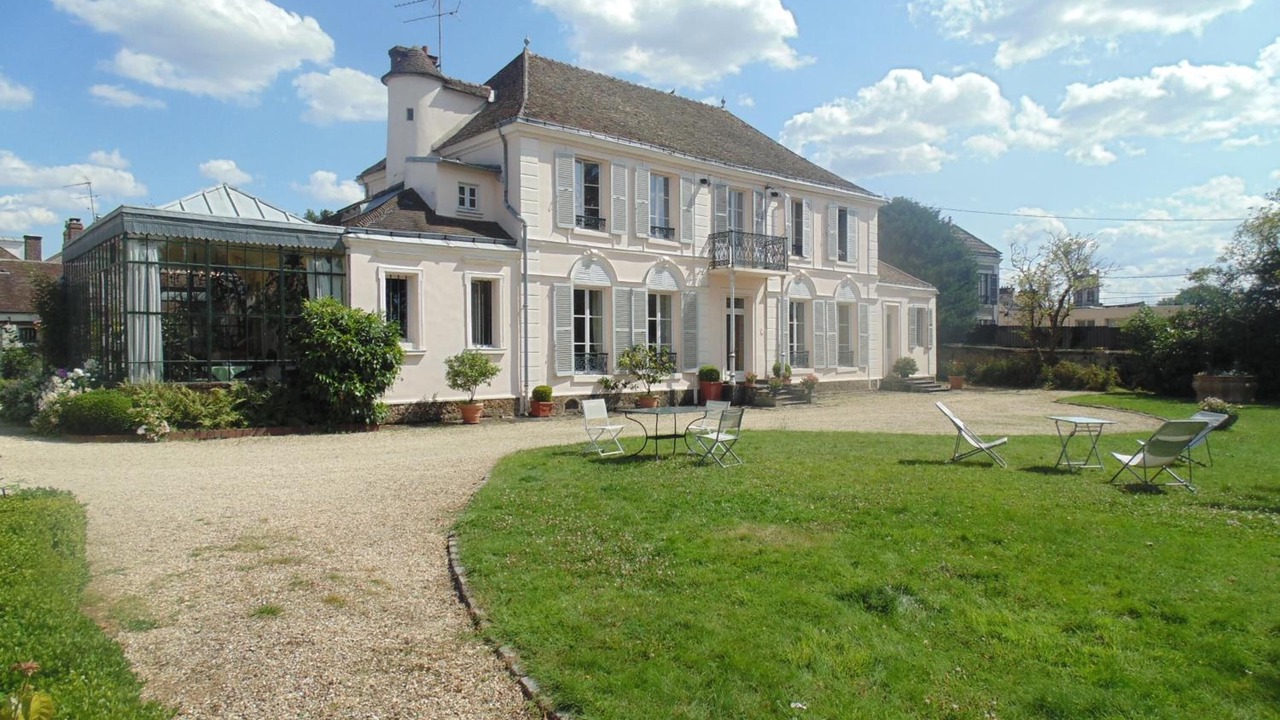 Photo of Outdoor in Neauphle-le-Chateau