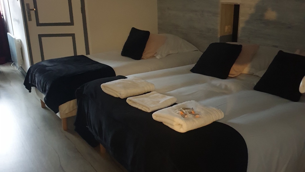 Photo of Bedroom in Saint-Amand-Montrond