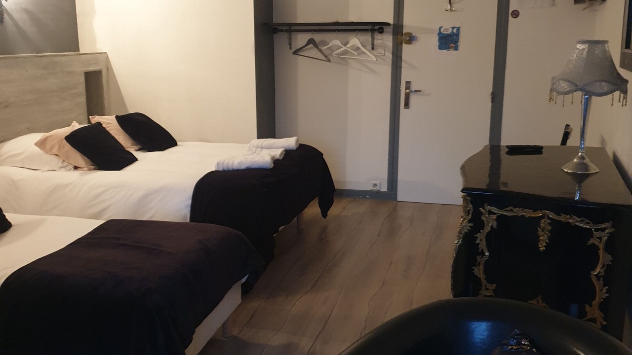 Photo of Bedroom in Saint-Amand-Montrond