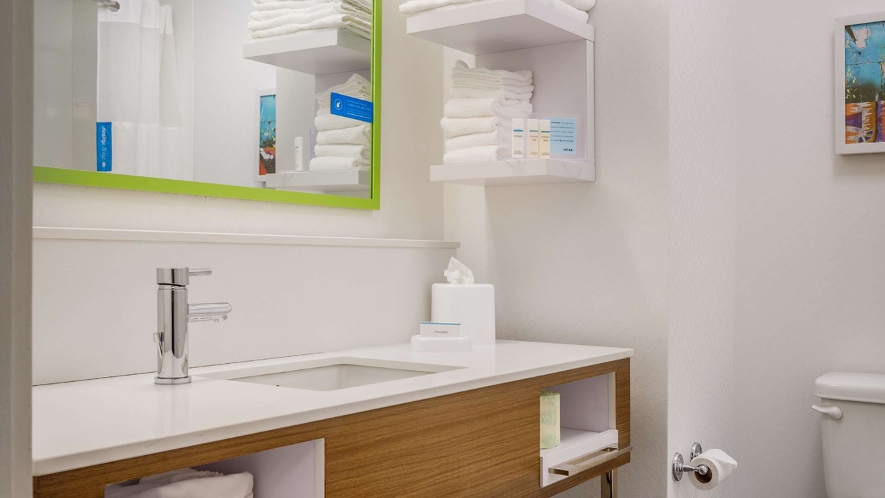 Photo of Others in Fort Lee - Paramus