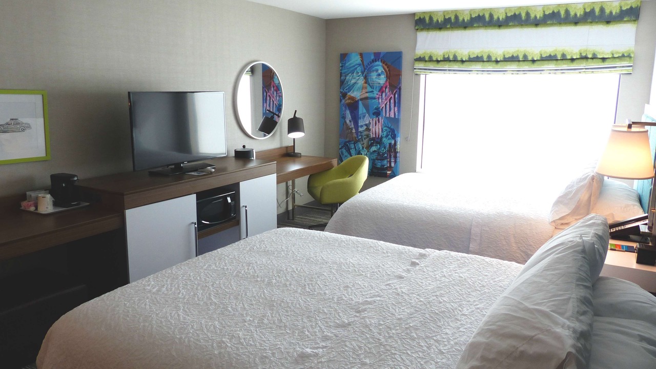 Photo of Bedroom in Fort Lee - Paramus