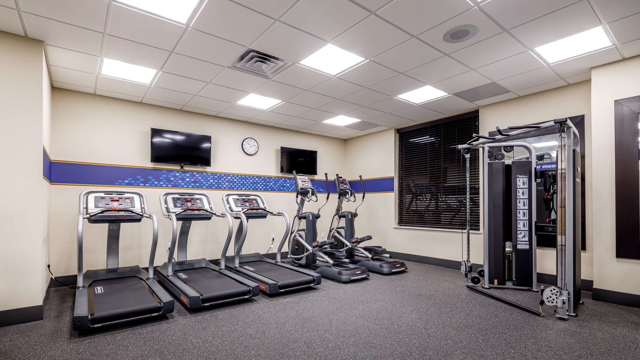 Photo of Others in Fort Lee - Paramus