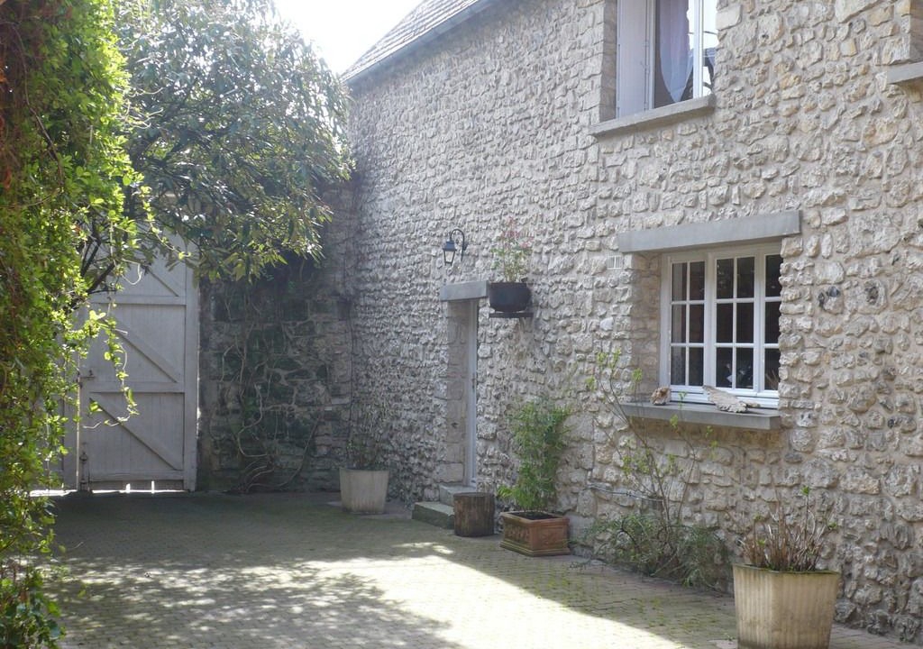 Photo of Outdoor in Bennecourt