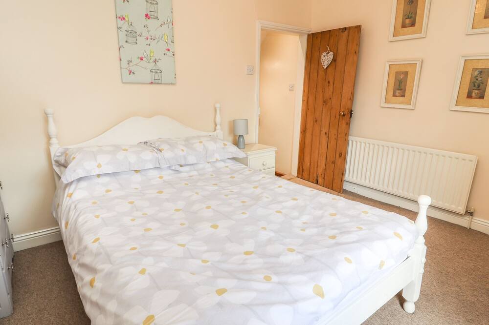 Photo of Others in Leek