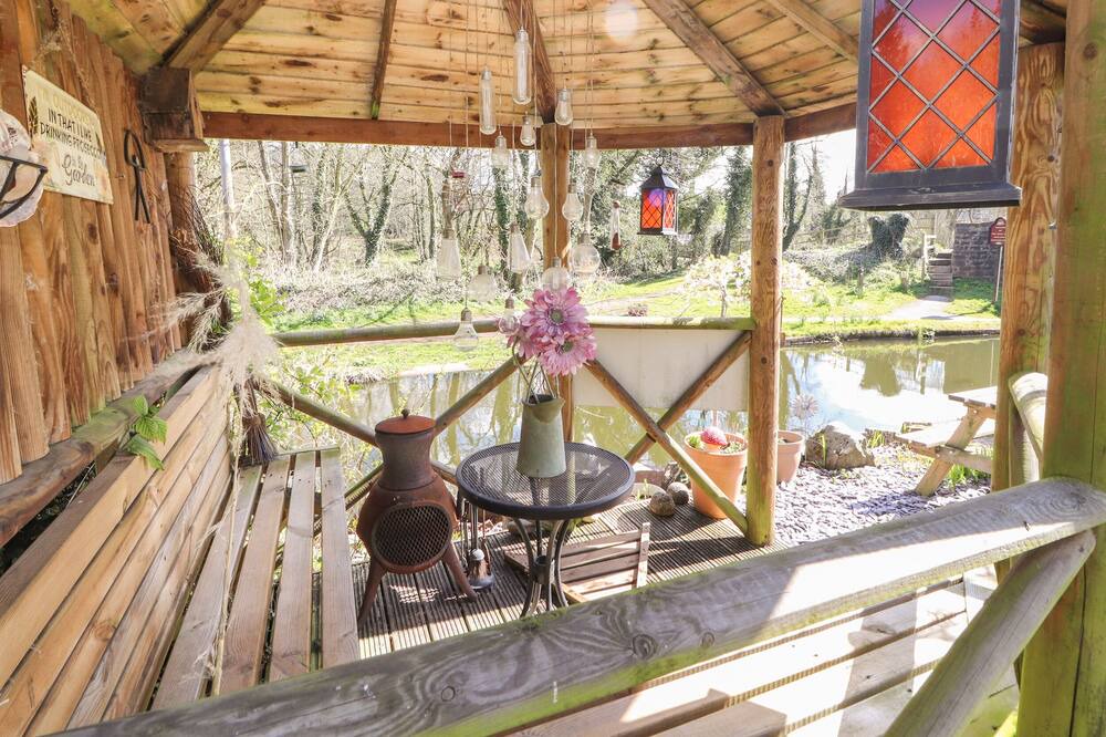 Photo of Others in Leek