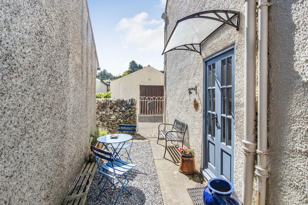 Photo of Patio Balcony in Whithorn