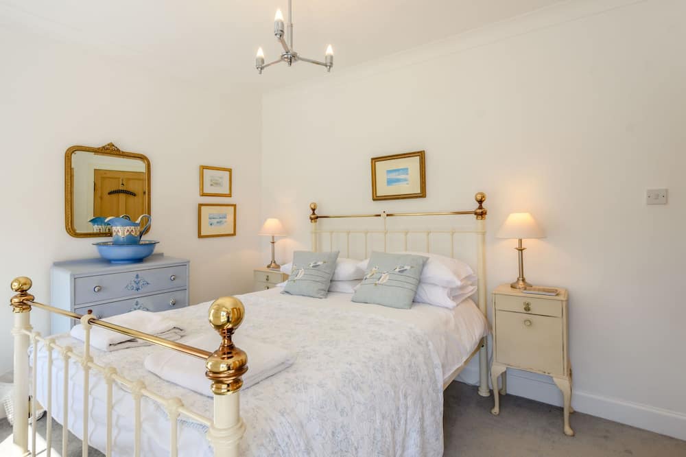 Photo of Bedroom in Whithorn