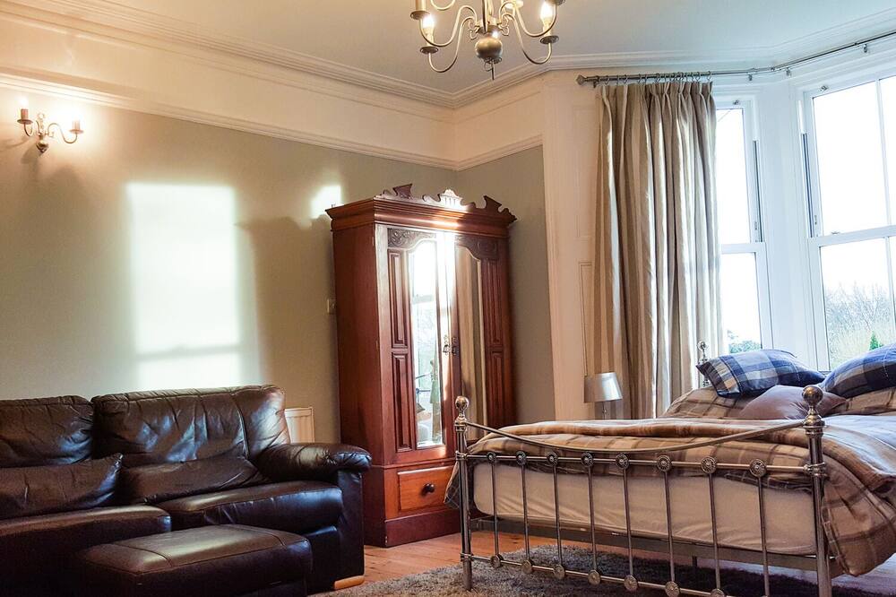 Photo of Bedroom in Lympsham