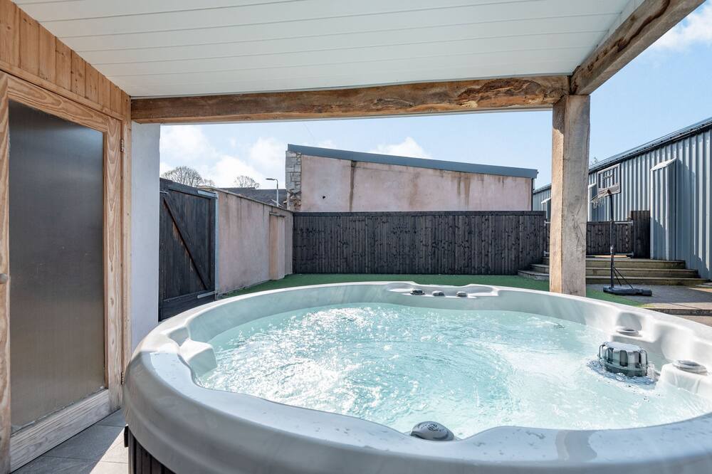 Photo of Others in Ruthin