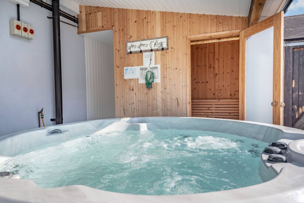 Photo of Others in Ruthin