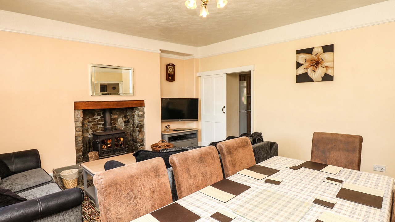 Photo of Livingroom in Littleham