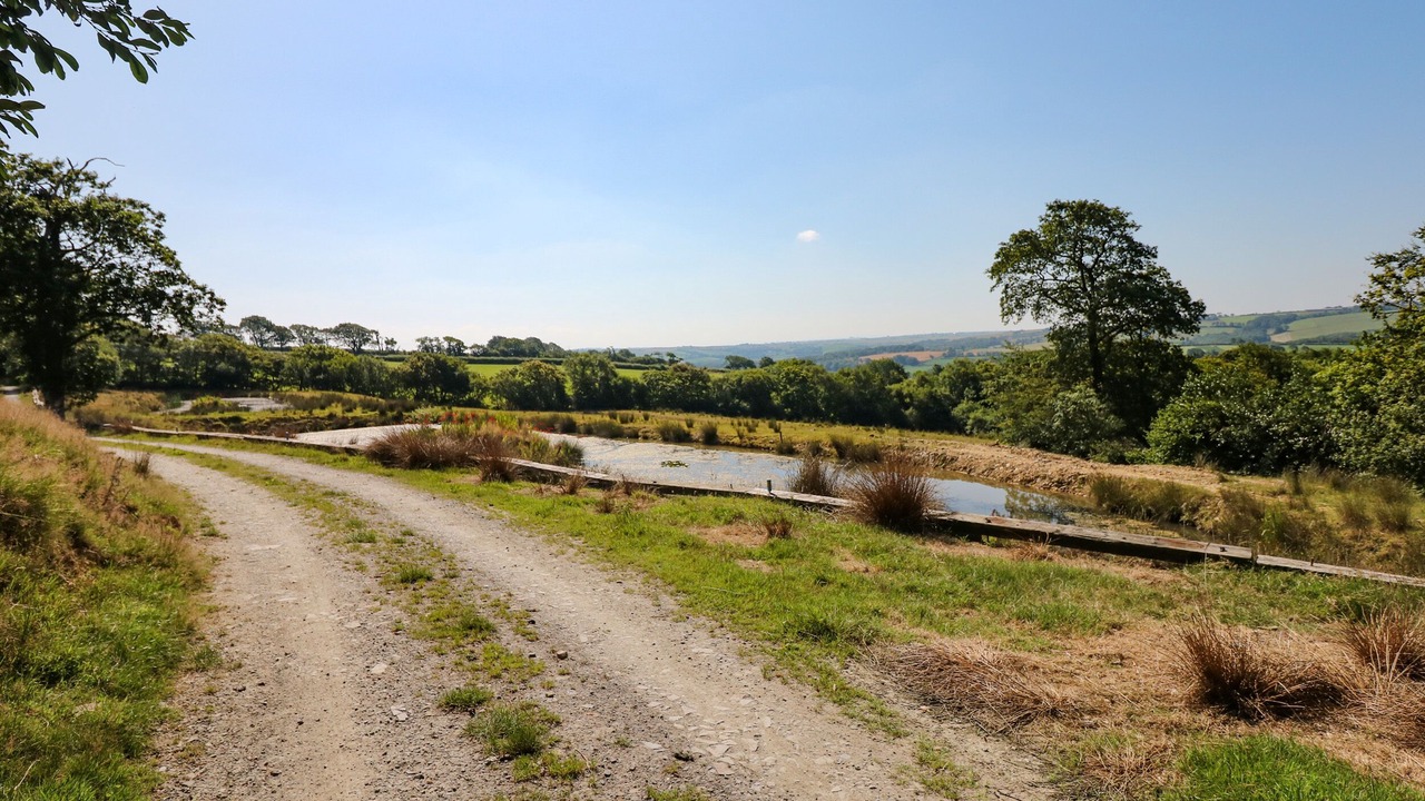 Photo of Others in Littleham