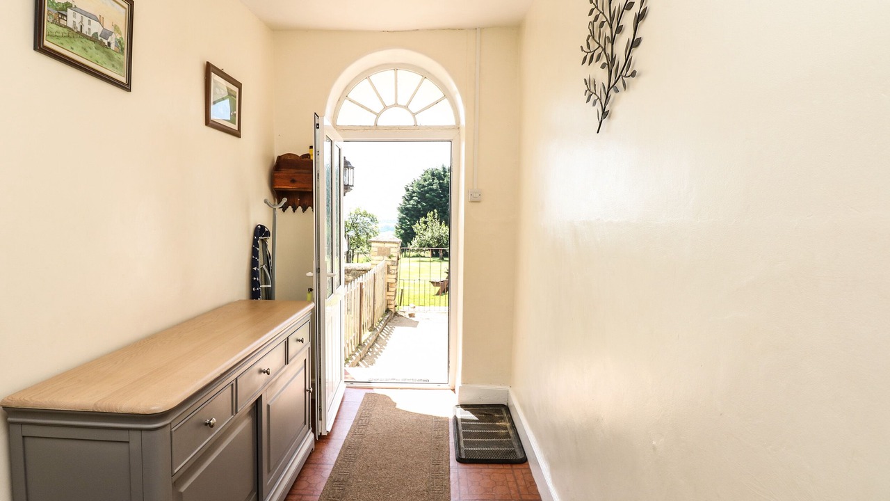 Photo of Others in Littleham