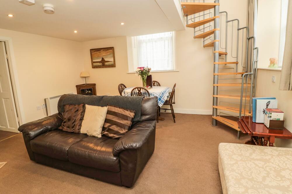 Photo of Livingroom in Berwick-upon-Tweed