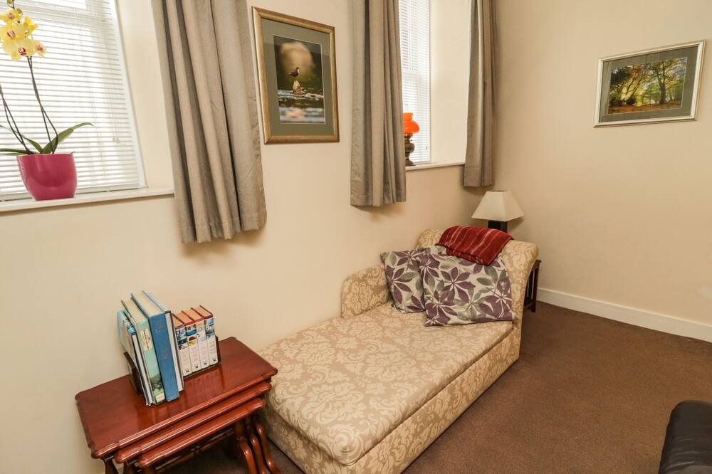 Photo of Livingroom in Berwick-upon-Tweed