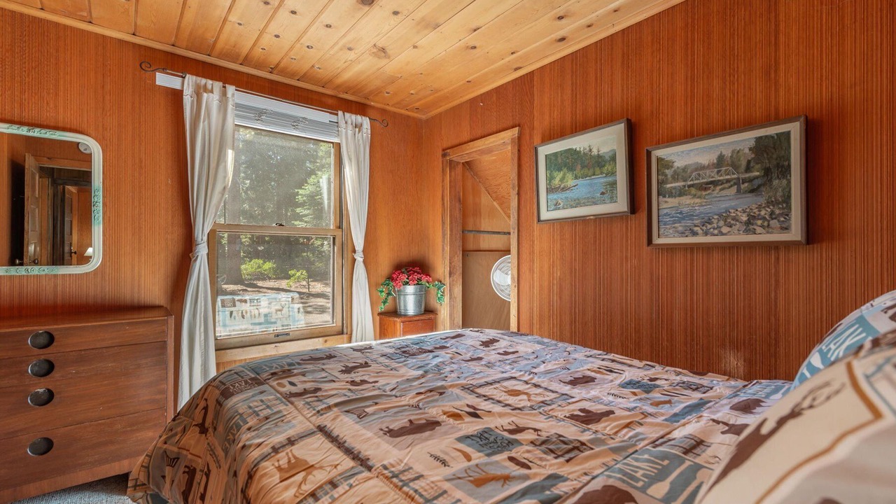 Photo of Bedroom in Ridgewood