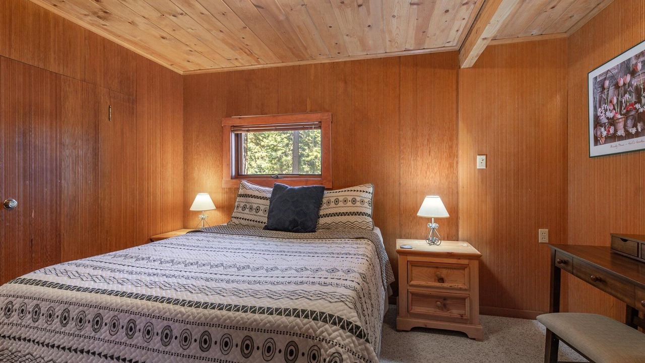 Photo of Bedroom in Ridgewood
