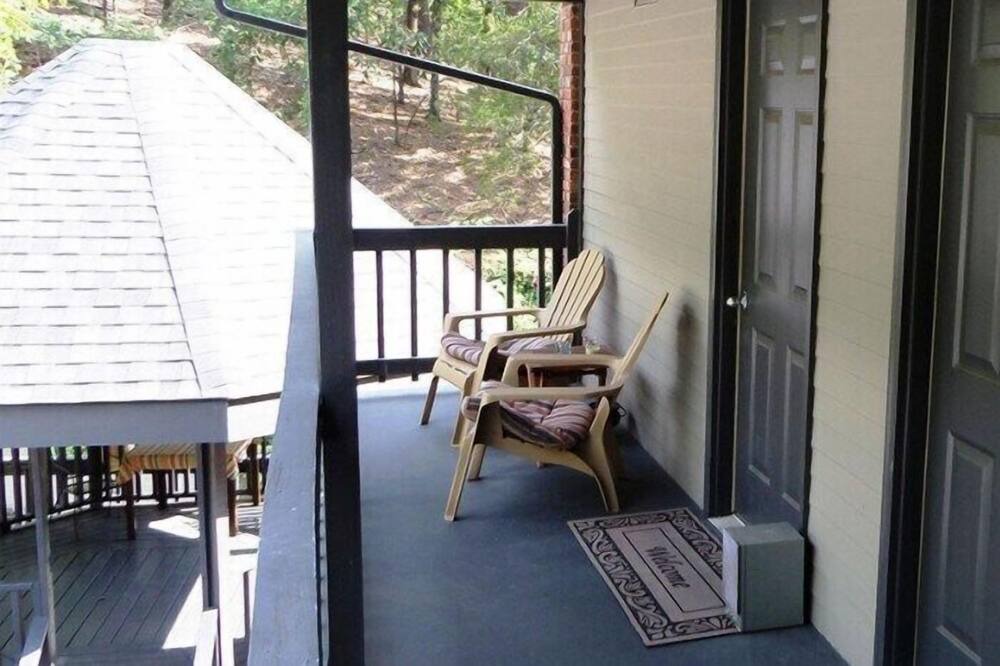 Photo of Patio Balcony in Eureka Springs Historic District