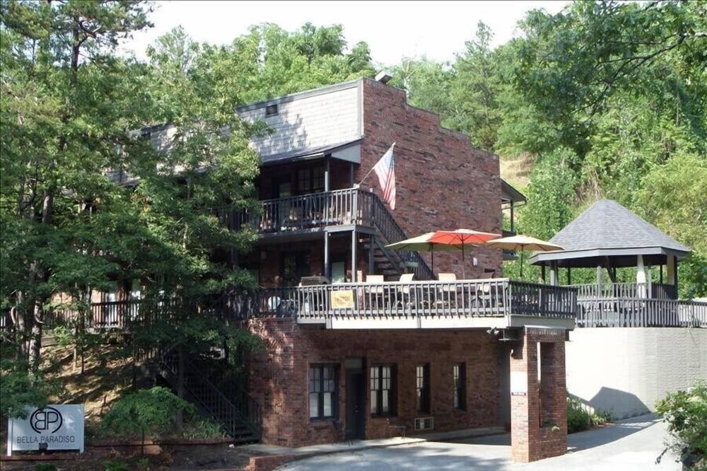 Photo of Others in Eureka Springs Historic District