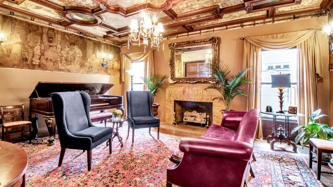 Photo of Others in Buffalo