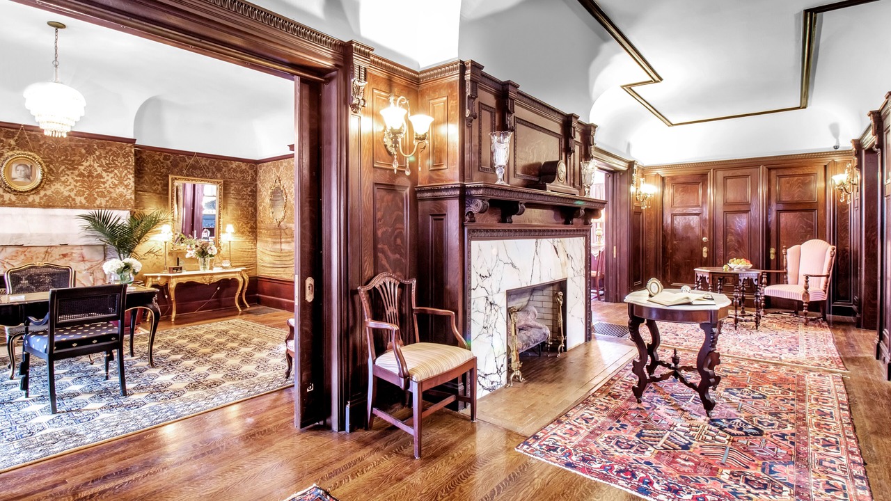 Photo of Others in Buffalo