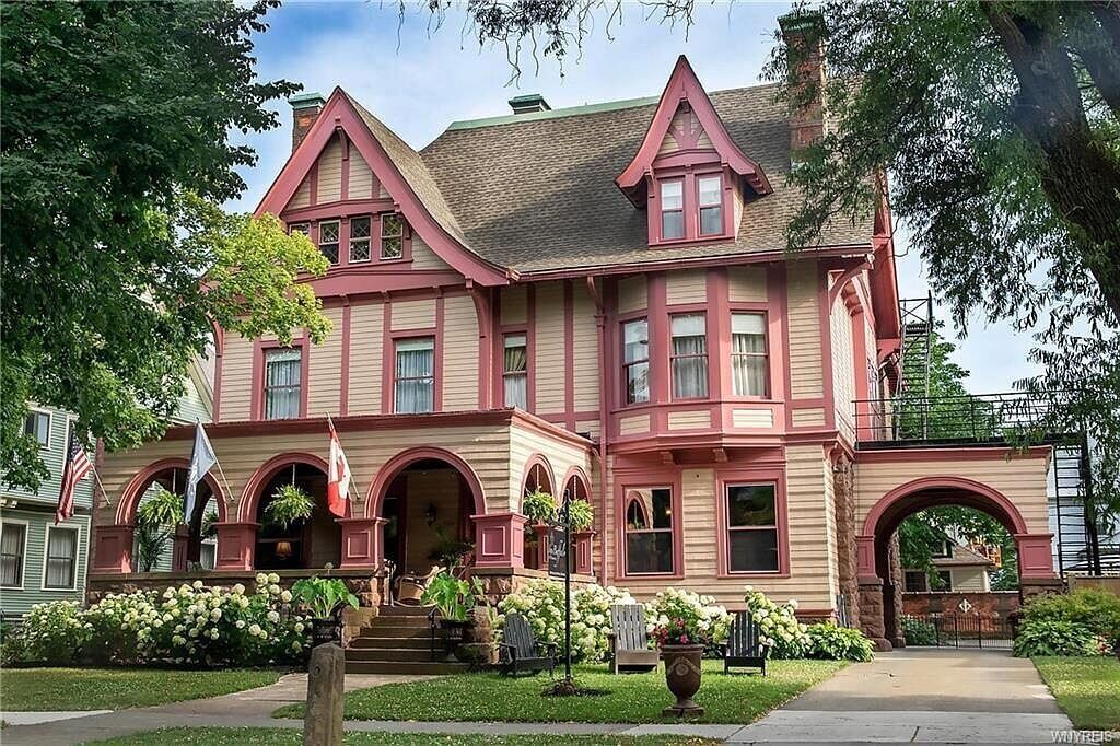 Photo of Outdoor in Buffalo