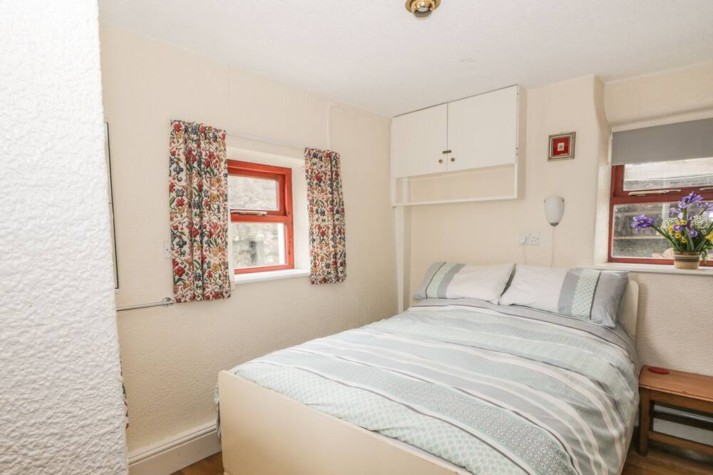 Photo of Others in Burton