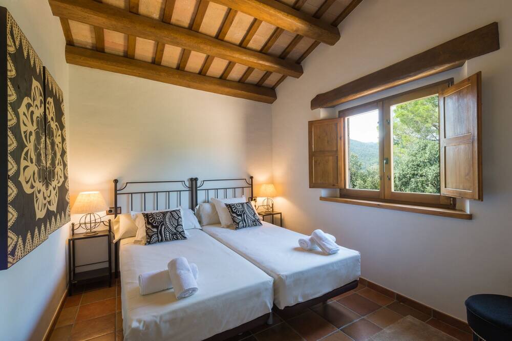 Photo of Bedroom in Santa Coloma de Farners
