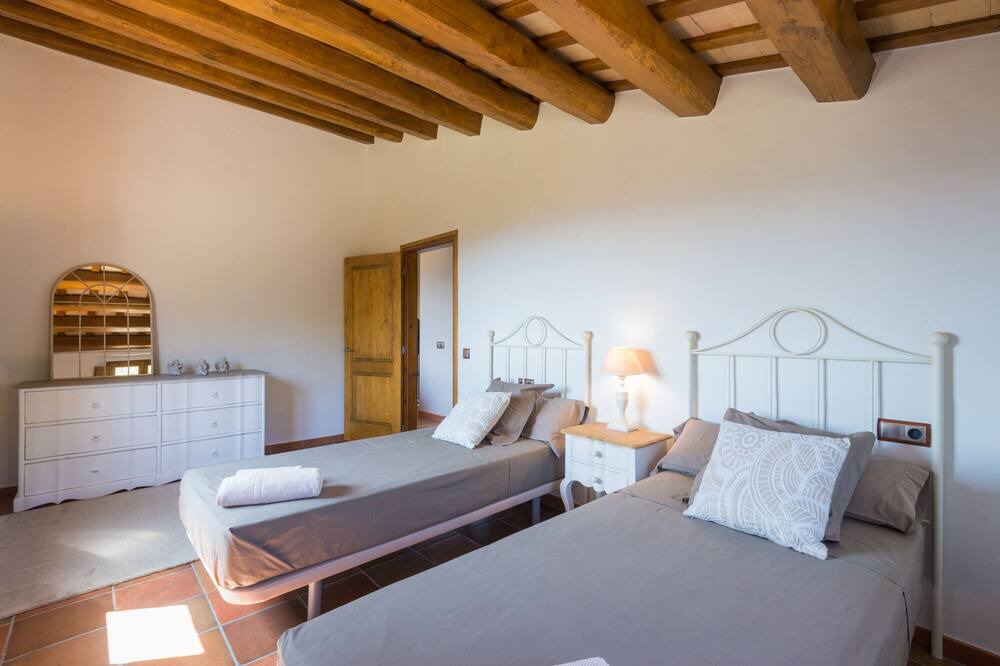 Photo of Bedroom in Santa Coloma de Farners