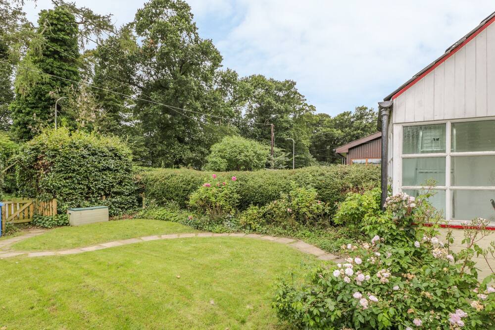 Photo of Outdoor in Uphall