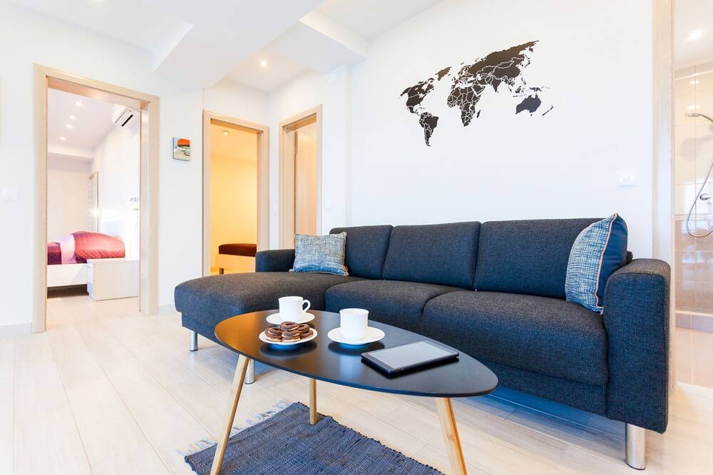 Photo of Livingroom in Potirna